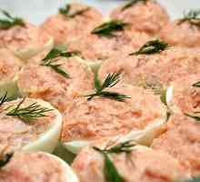 Яйця, фаршировані крабовими паличками