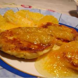 Сирники з апельсиновим сиропом